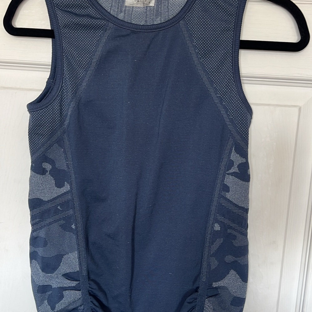 Athleta Navy and Gray Sleeveless Top